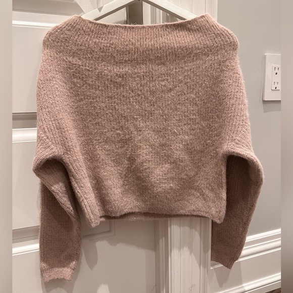 Hot & Delicious Wide Neck Sweater, Size Small, Colour Dusty Pink - Picture 1 of 4